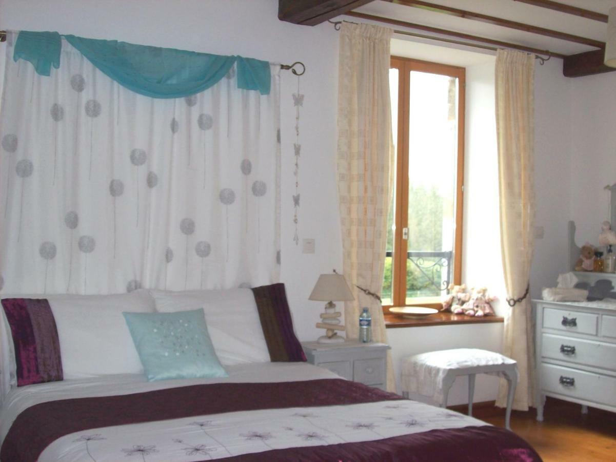 Le Rocher B&B Yvrandes Exterior foto